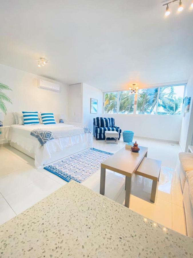 Kasa Las Palmas Ocean View Beachfront Condo Pool San Juan Exterior foto